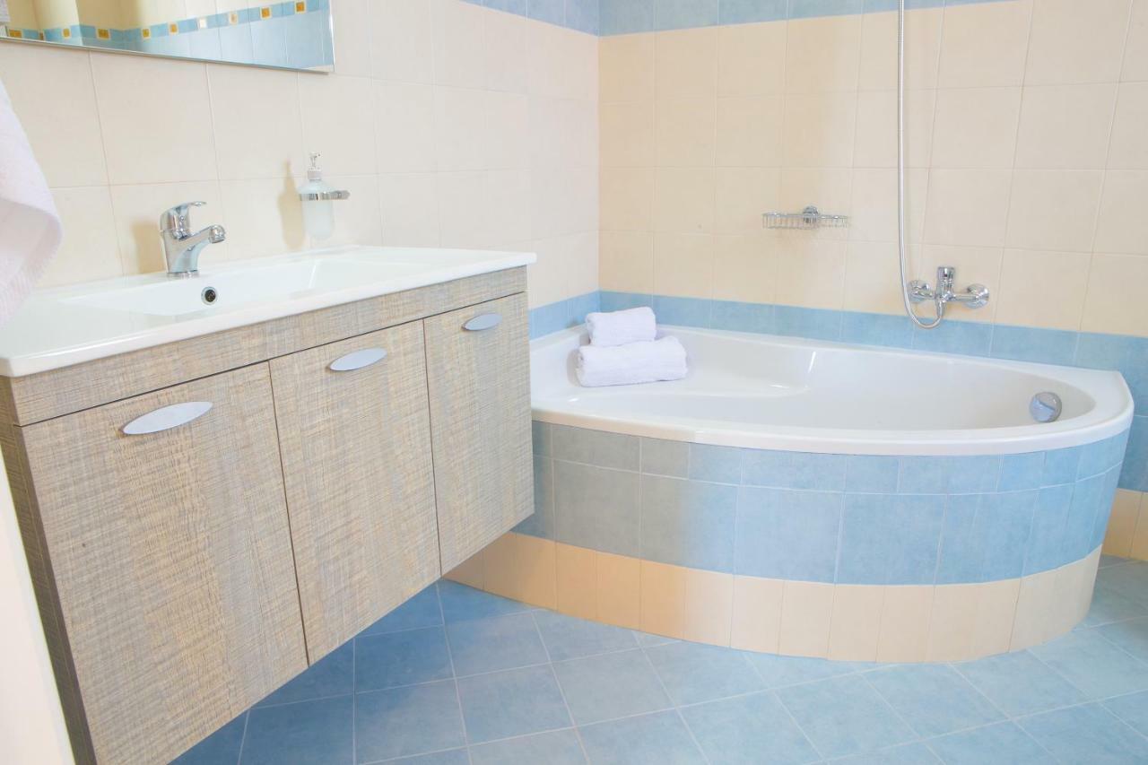 Butterfly Estates Villa Pastida Ngoại thất bức ảnh